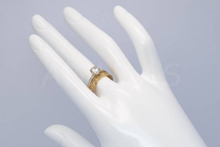 Dámsky prsteň zlatý AUPD000611